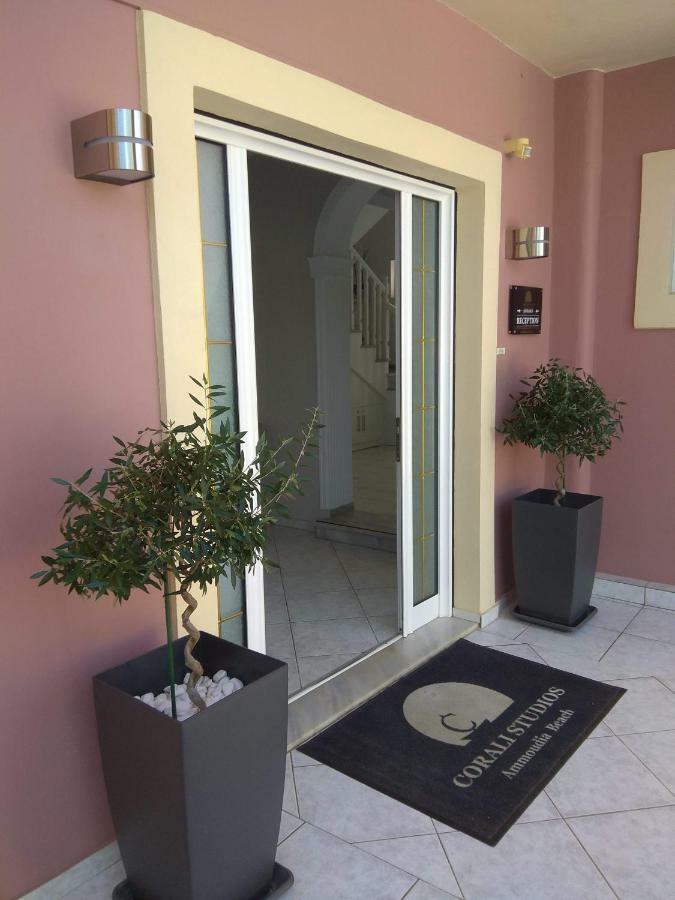 Corali Studios Ammoudia Luaran gambar